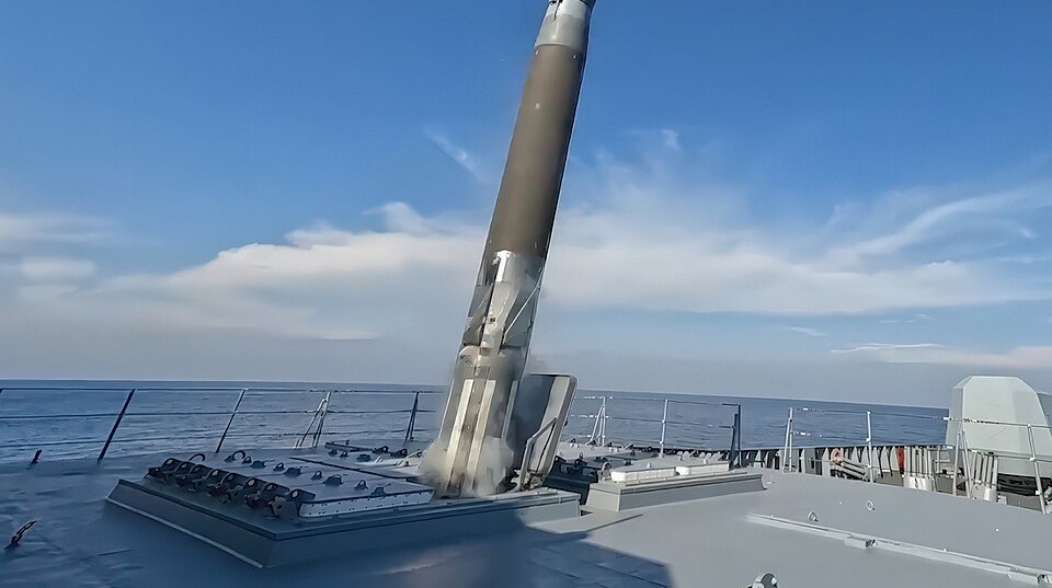 Наслідки російського ракетного удару по Києву 19 липня 2026 року